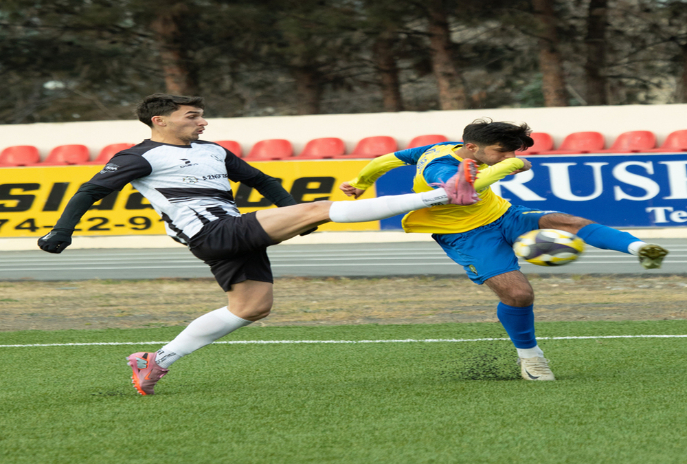 Qələbə ruhu və yüksək temp: "Kəpəz"lə yoldaşlıq oyunundan eksklüziv kadrlar